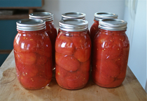 Canning Summer Tomatoes Image 1