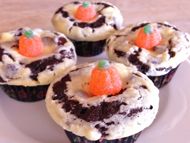 Black Bottom Cupcakes – Recipe! Image 2