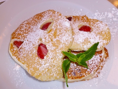 Strawberry Ricotta Pancakes – Recipe! Image 2