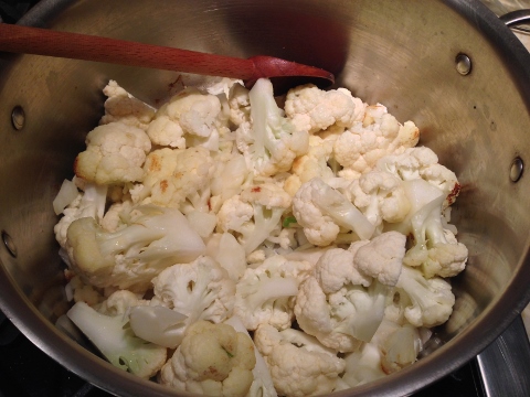 Creamy Cauliflower Soup with Mushroom Ragout 004 (480x360)