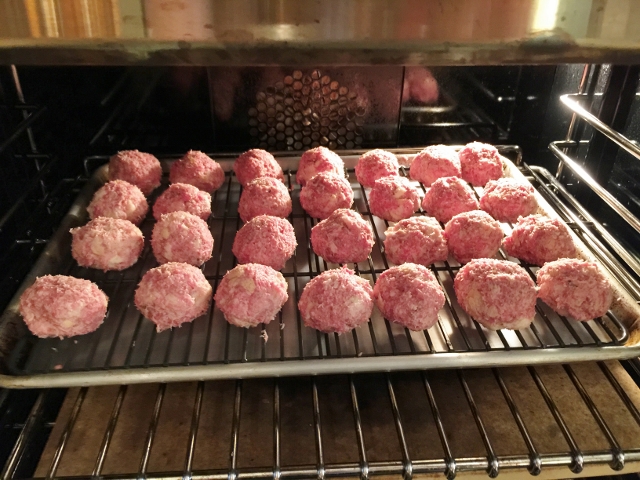 Mama's Meatballs 023 (640x480)