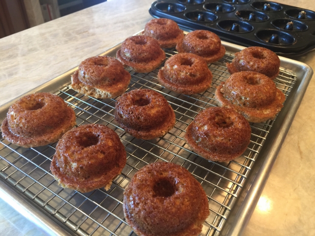 Cinnamon Mini Donuts with Cranberry Eggnog Glaze 035 (640x480)
