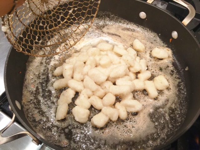 Gnocchi in Brown Butter Basil Sauce 057 (640x480)