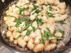 Gnocchi in Brown Butter Basil Sauce 071 (640x480)