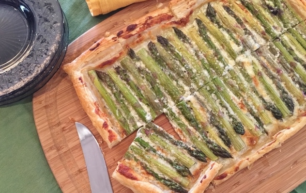 Asparagus & Gorgonzola Cream Tart – Recipe! Image 2
