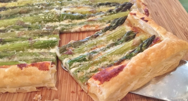 Asparagus & Gorgonzola Cream Tart – Recipe! Image 4