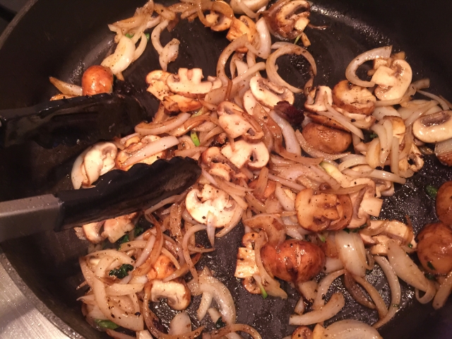Carne Asada, Mushrooms & Swiss Chard Tacos 044 (640x480)