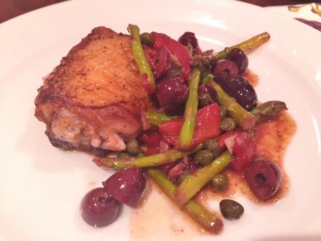 Roasted Chicken with Roasted Red Peppers, Olives & Asparagus 105 (640x480)