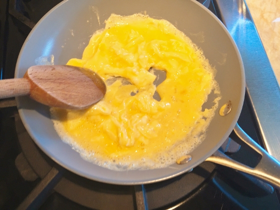 Avocado Toasts with Creamy Soft Scrambled Eggs 021 (560x420)