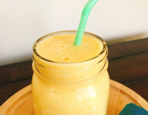 Tropical Protein Smoothie – Recipe!