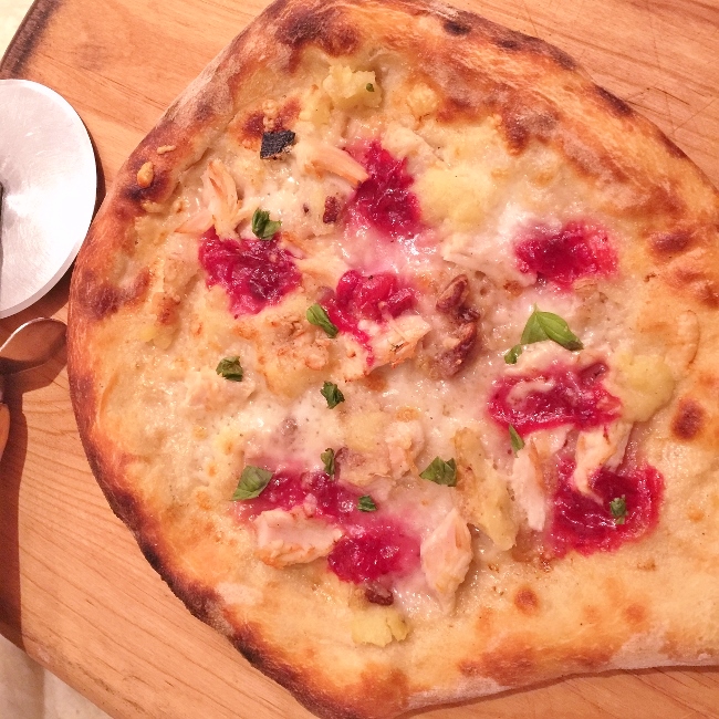Turkey, Potato & Cranberry Pizza – Recipe! Image 1