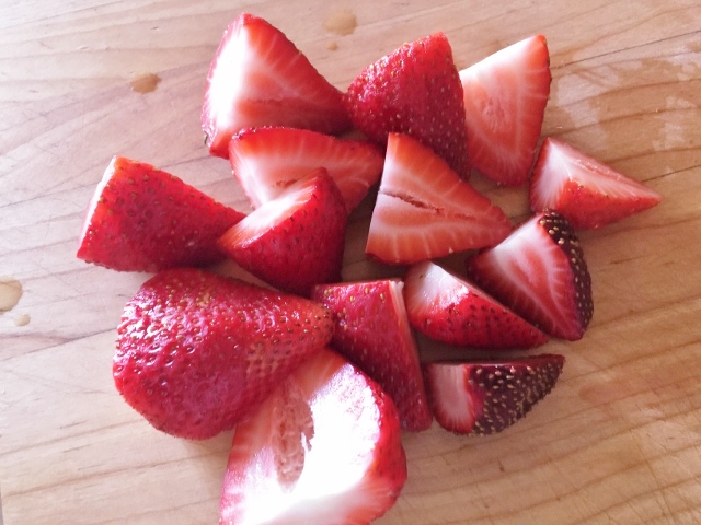 Strawberry-Almond Bread – Recipe! Image 3