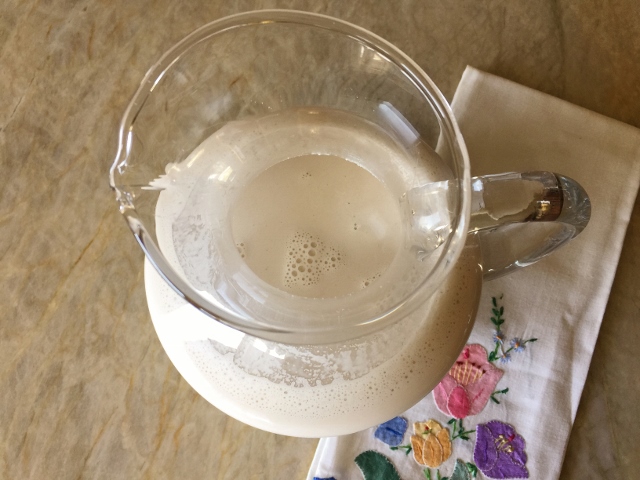 Homemade Almond Milk – Recipe! Image 2