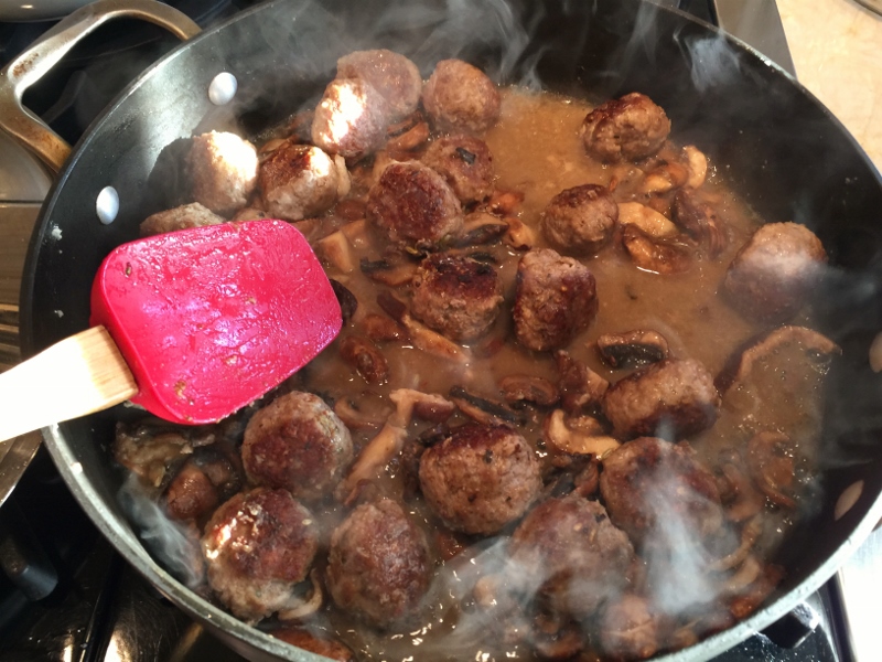 Pork Meatballs with Mushroom Sauce & Zoodles – Recipe! Image 6