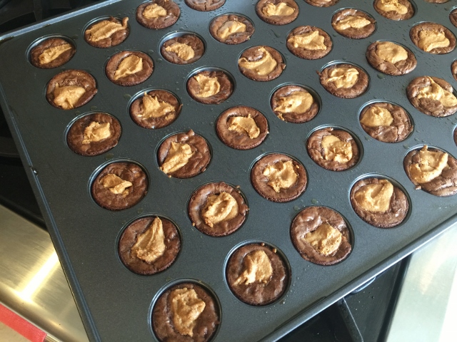 Chocolate Peanut Butter Brownie Bites – Recipe! Image 8