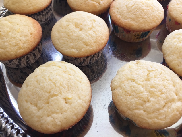 Lemon Meringue Pie Cupcakes – Recipe! Image 8