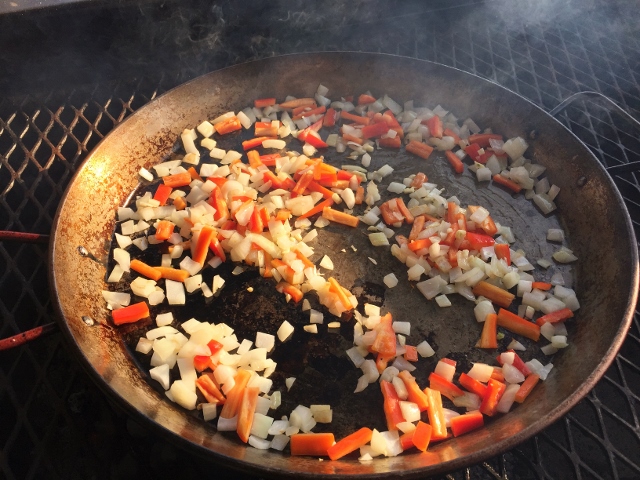 Seafood & Sausage Paella on the Grill – Recipe! Image 4