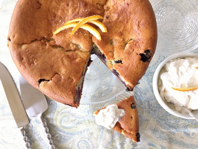 Social Sundays Brunch – Savory German Pancake, Avocado & Tomato Salad, and Blueberry Orange Breakfast Cake! Image 2