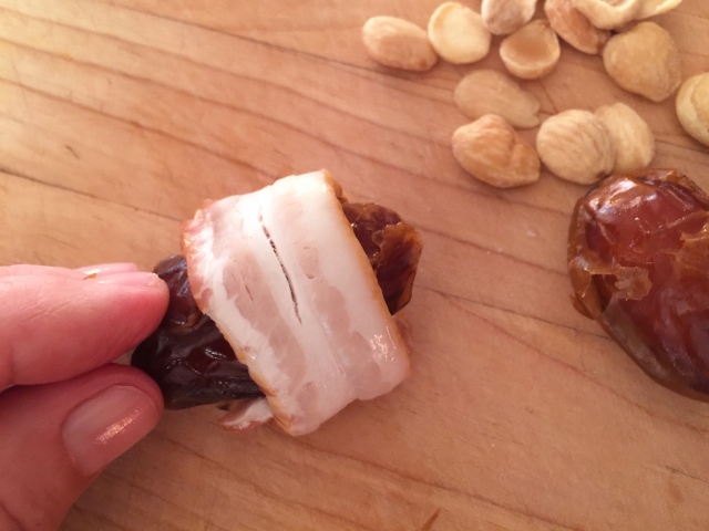 Almond Stuffed Bacon Wrapped Dates – Recipe! Image 4