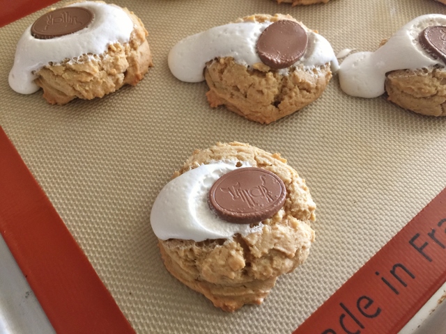 Peanut Butter, Marshmallow & Chocolate Cookies – Recipe! Image 9