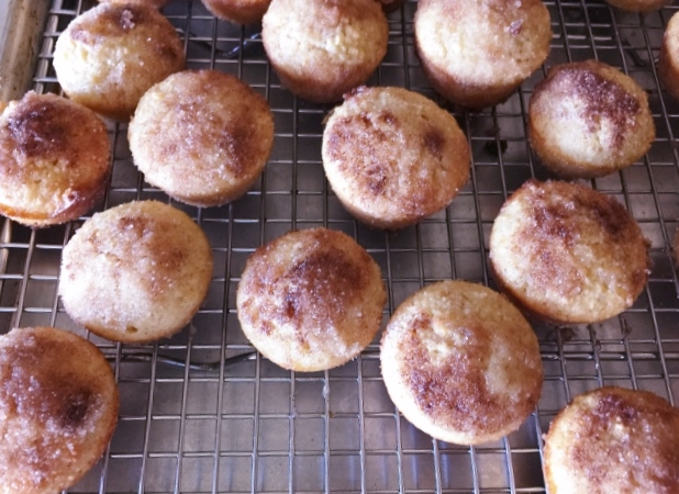 Gluten-Free Mini Apple Cider Doughnut Muffins – Recipe! Image 2