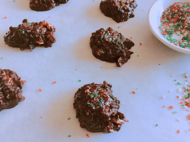 No-Bake Nutella Holiday Haystack Cookies – Recipe! Image 2