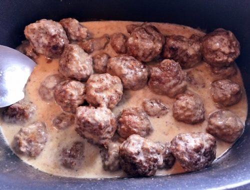 Slow-Cooker Swedish Meatballs – Recipe!