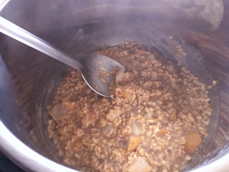 Instant Pot Pear & Cardamom Oats – Recipe! Image 4