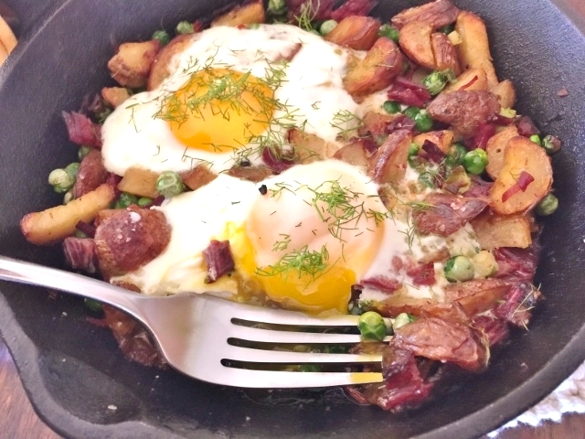 Corned Beef Hash and Sunny Side Eggs – Recipe! Image 3