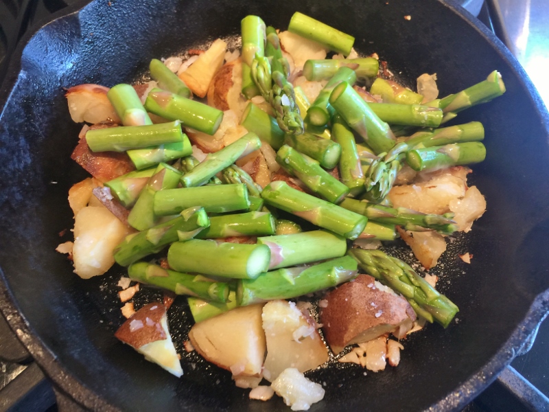 Chicken, Asparagus & Potato Hash – Recipe! Image 5