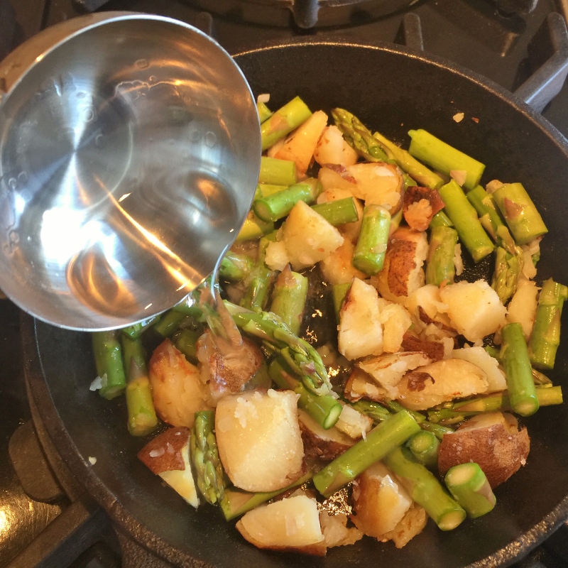 Chicken, Asparagus & Potato Hash – Recipe! Image 6