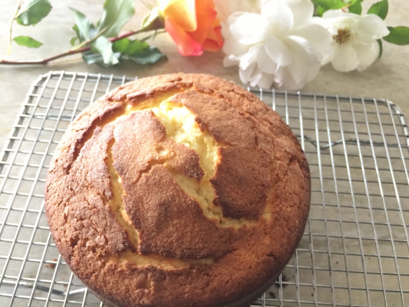 Lemon Elderflower Cake with Lemon Curd Cream – Recipe! Image 7