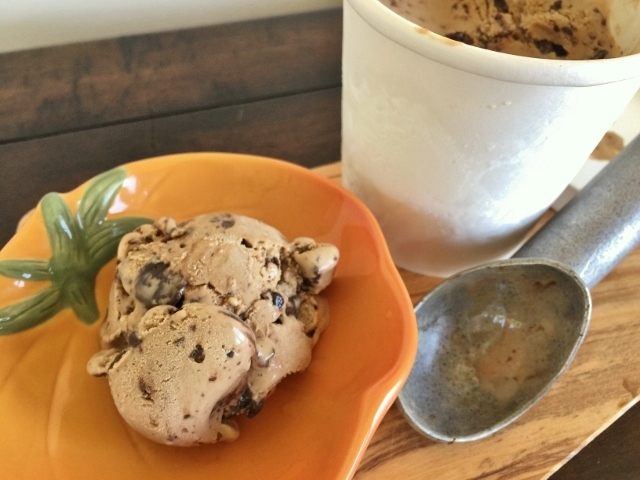 Mocha Double-Chocolate Chunk Ice Cream – Recipe! Image 1