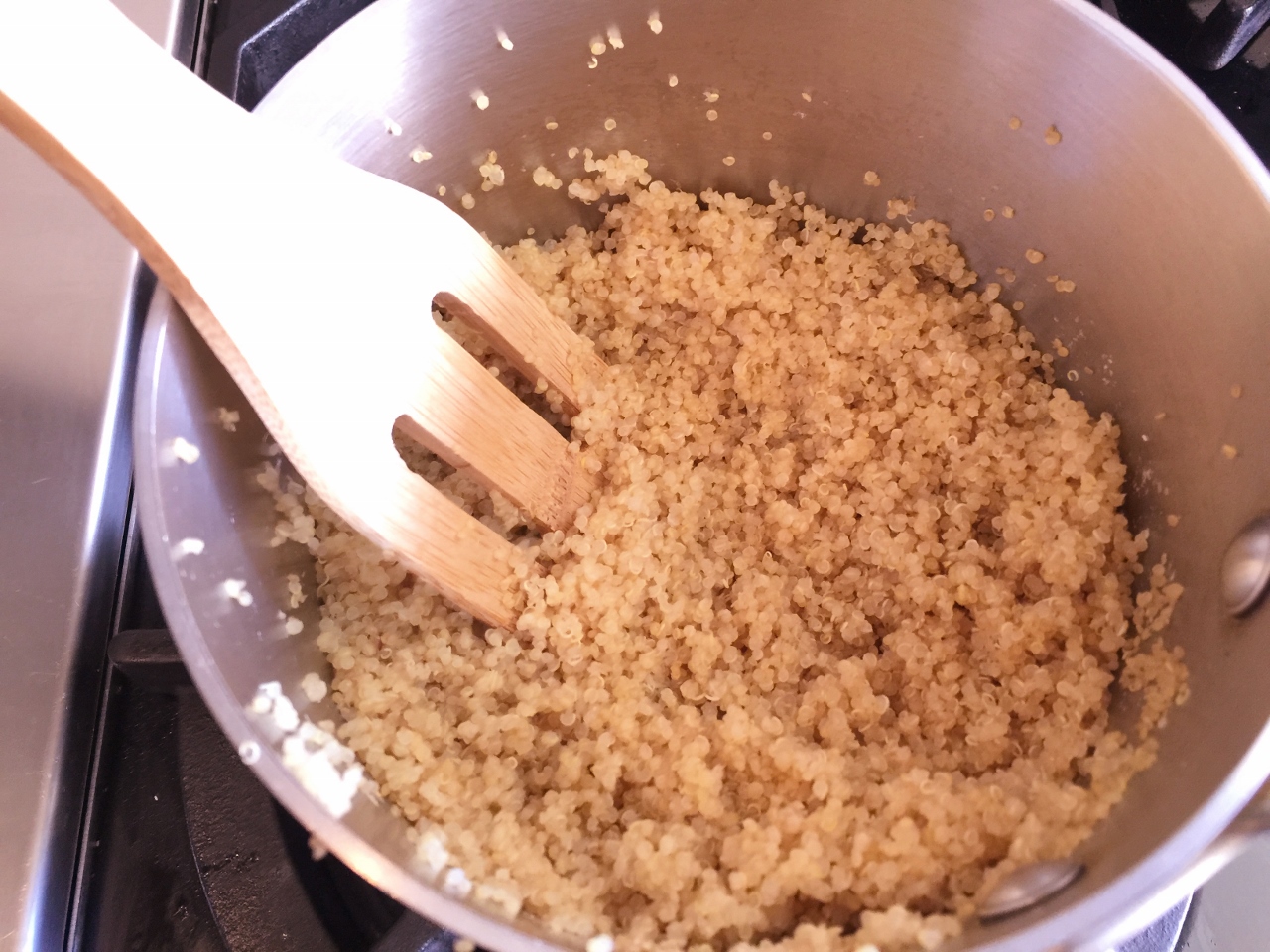 Chicken, Quinoa & Black Bean Burrito Bowls – Recipe! Image 3