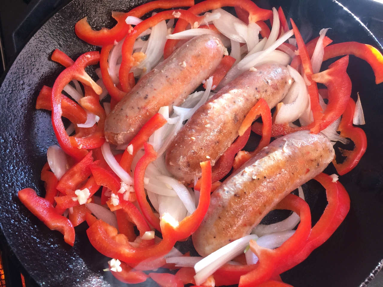 Turkey Sausage & Peppers Salad – Recipe! Image 3