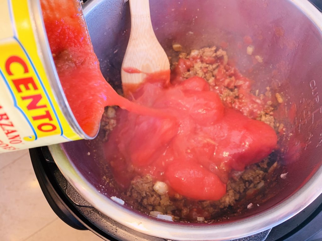 Instant Pot Turkey Chili Dogs Recipe! Live. Love. Laugh. Food.