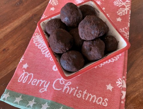 Healthy Peanut Butter Cocoa Balls – Recipe!