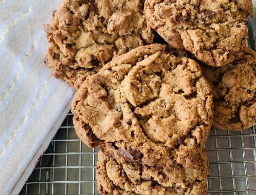 Spelt Milk & Dark Chocolate Chunk Cookies – Recipe!