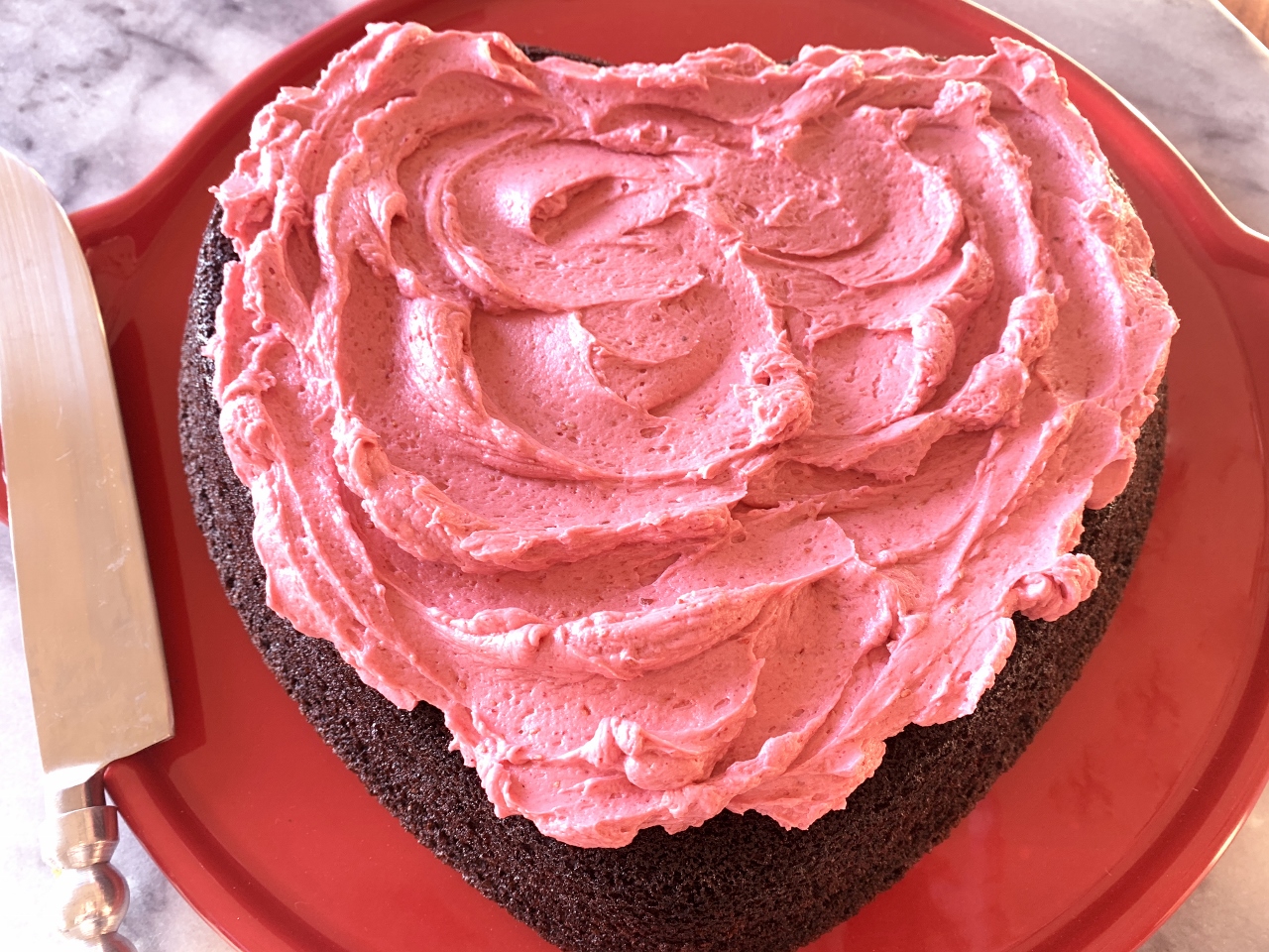 Heart-Shaped Devil’s Food Cake with Raspberry Buttercream – Recipe! Image 2