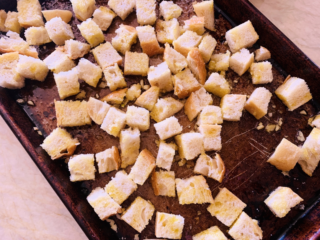 Spinach Caesar Salad with Garlicky Croutons – Recipe! Image 3