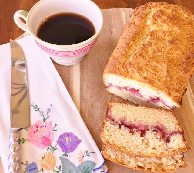 Strawberry-Almond Bread – Recipe! Image 1