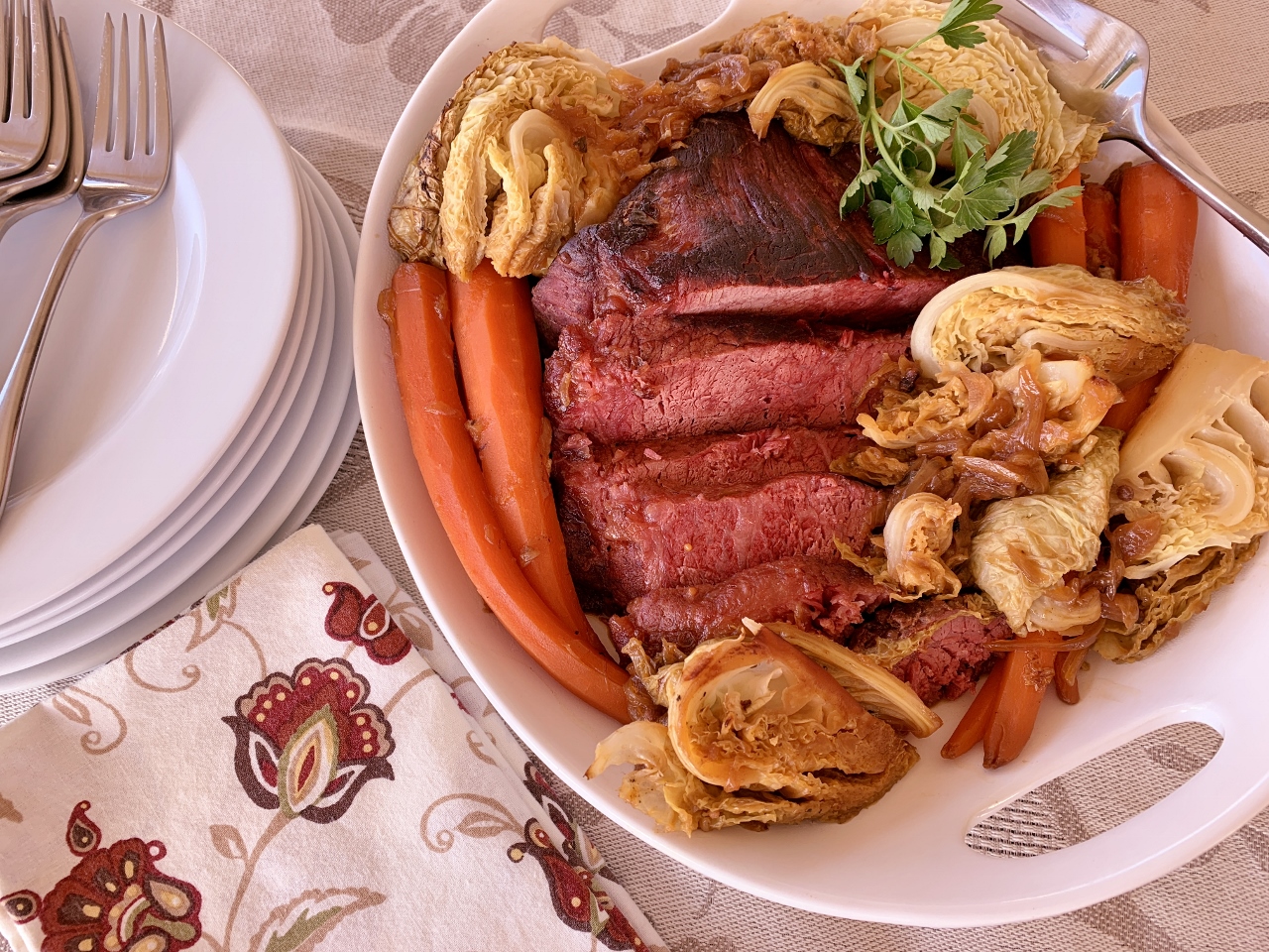 Apple Juice Braised Corned Beef and Cabbage – Recipe! Image 2