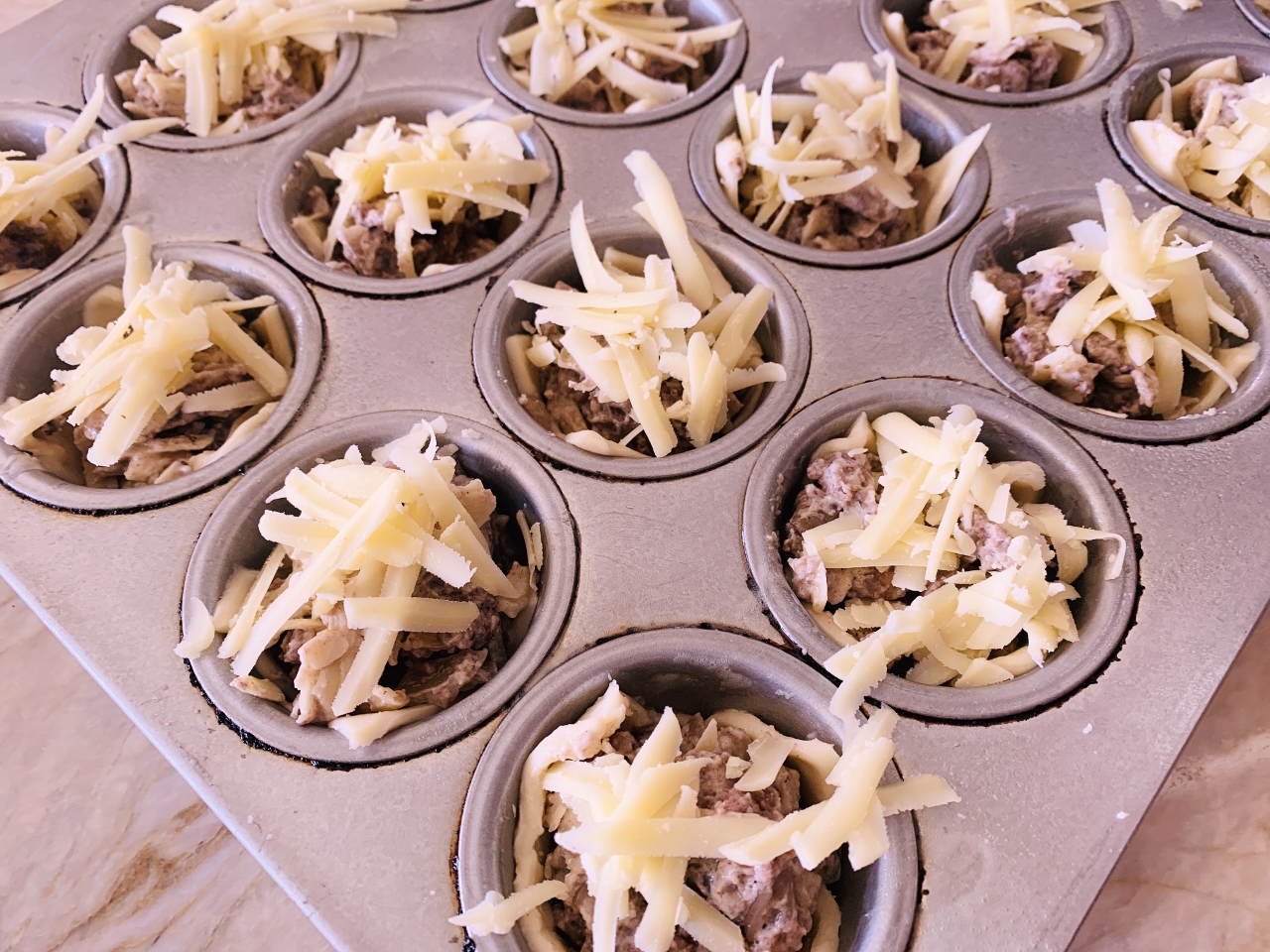 Cheesy Beef and Mushroom Bites – Recipe! Image 4