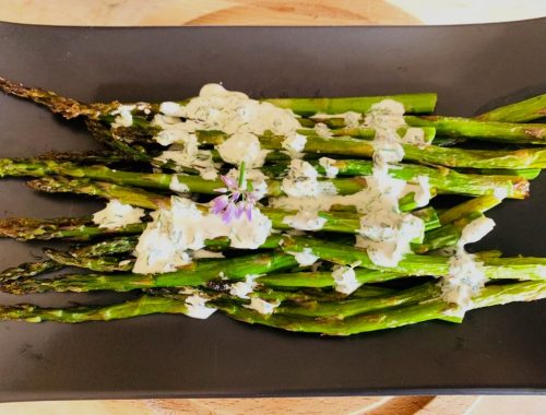 Roasted Asparagus with Herby Buttermilk Sauce – Recipe!
