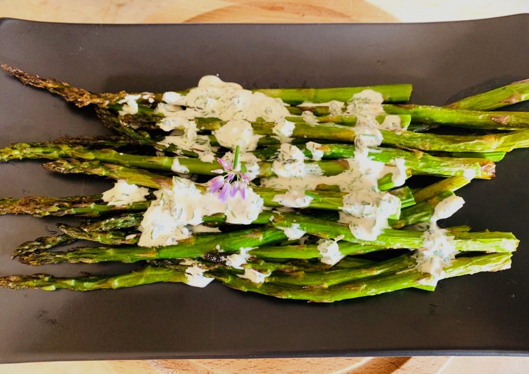 Roasted Asparagus with Herby Buttermilk Sauce – Recipe! Image 1