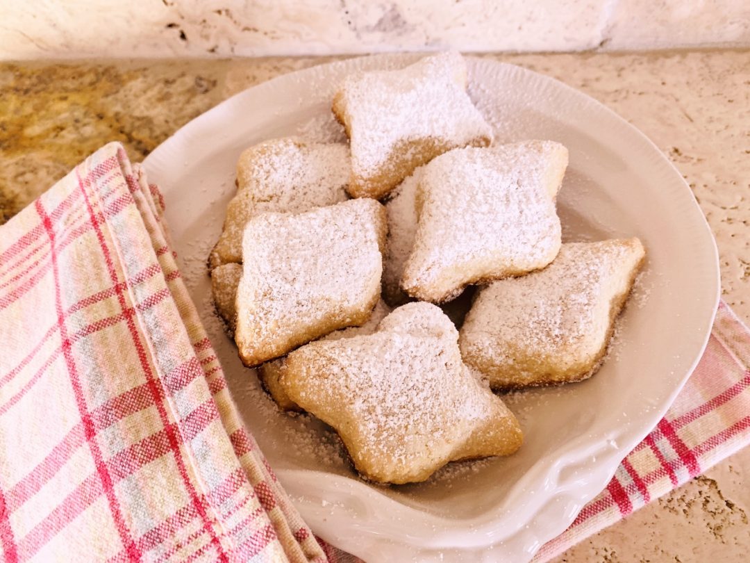 Ricciarelli, Tuscan Almond Cookies – Recipe! Image 1