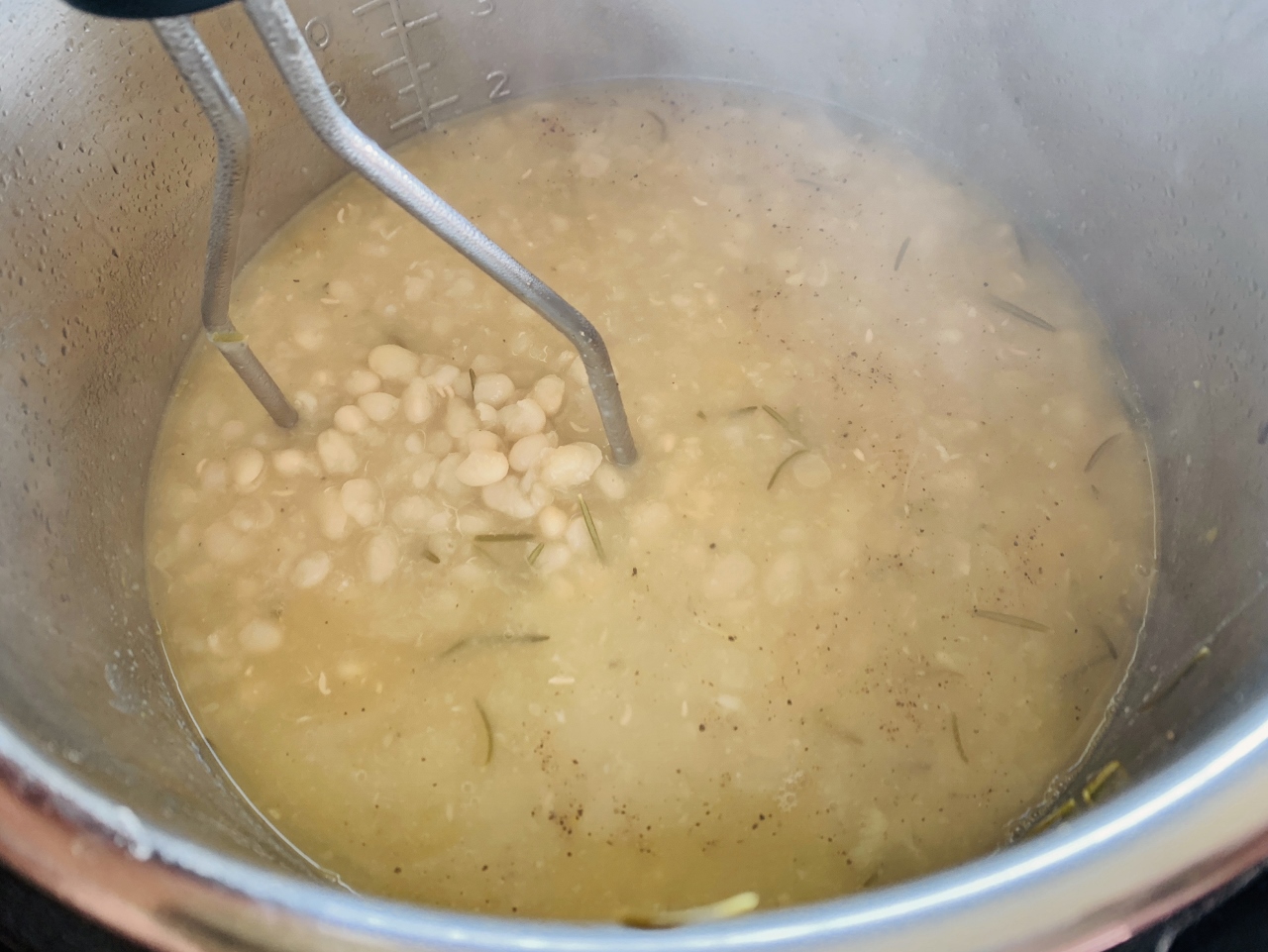Instant Pot Creamy Rosemary White Beans – Recipe! Image 6