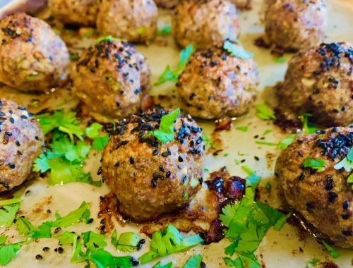 Sheet Pan Mediterranean Lamb Meatballs – Recipe!
