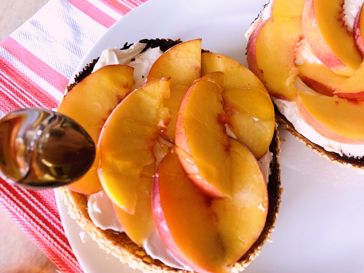 Peach & Honey Bagels – Recipe! Image 3
