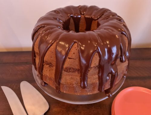 Pumpkin-Pecan Bundt Cake with Chocolate Ganache Drizzle – Recipe!